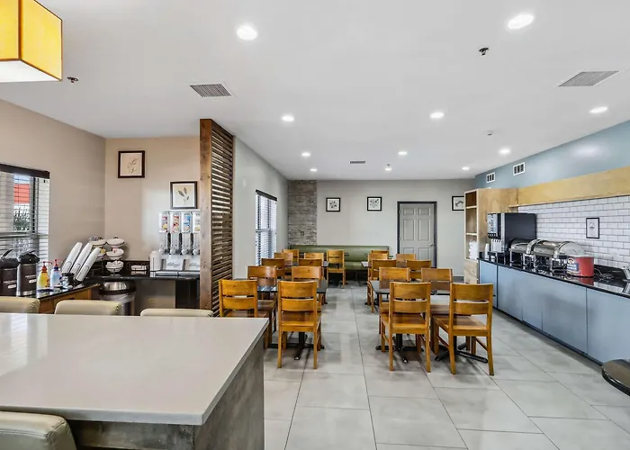 Hotel Country & By Radisson, Chicago O'hare South, Il Bensenville